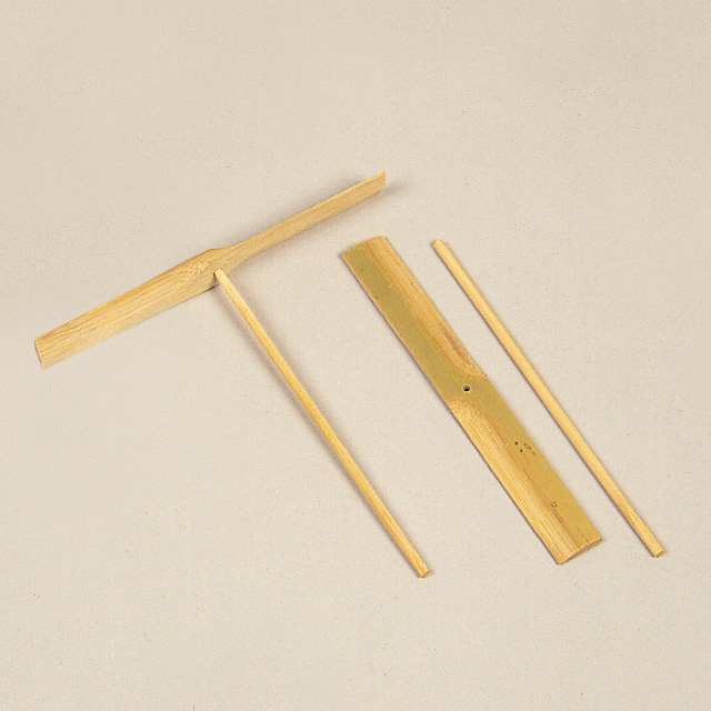 【昔ながらのおもちゃ】竹トンボ（2本セット）【塗るだけ工作】 セット内容画像