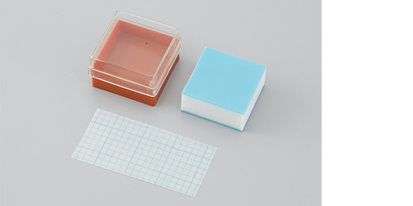 消しゴムはんこNo.141 お着替え