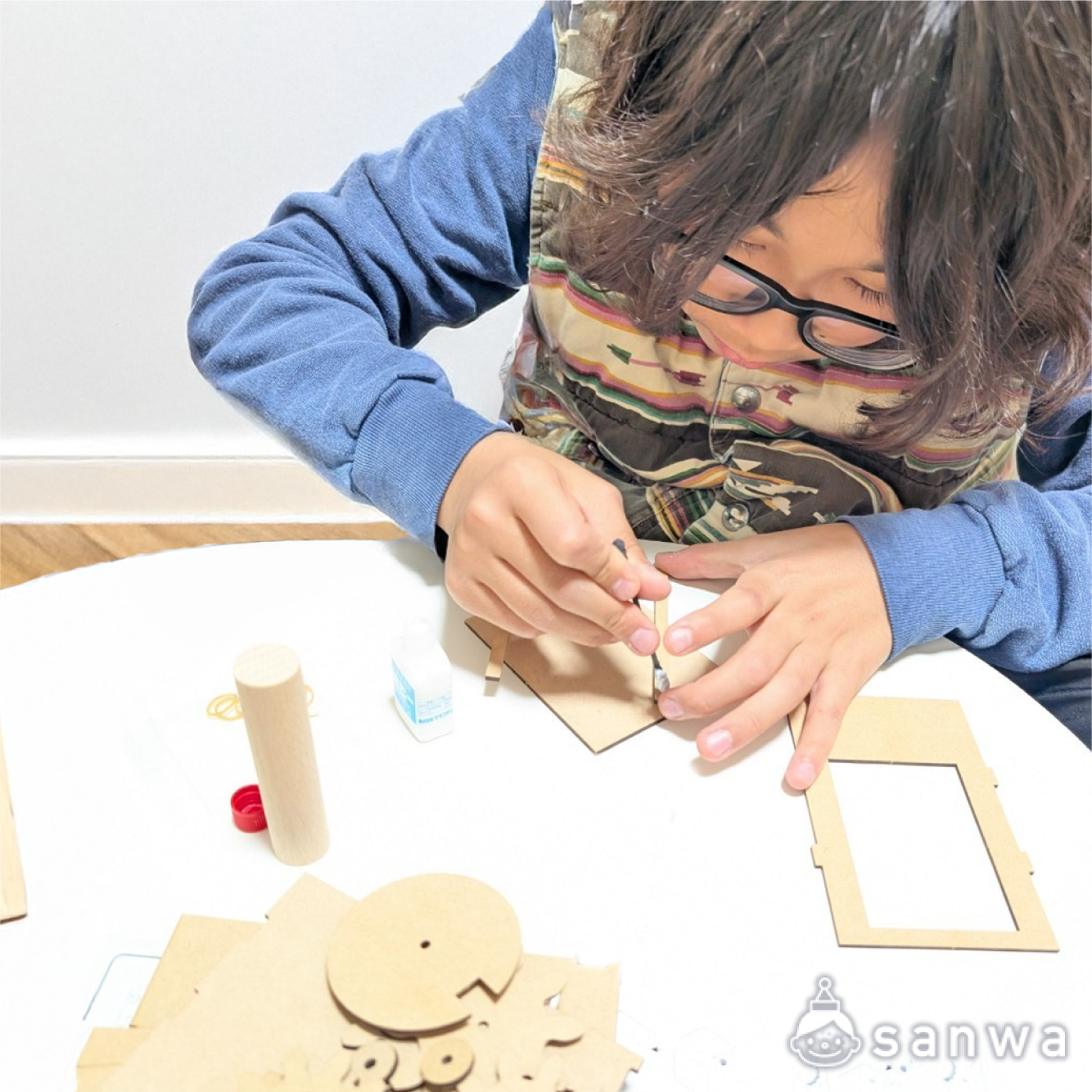 【ちょっとリッチな】木で作るカードガチャキット【付加価値工作！】